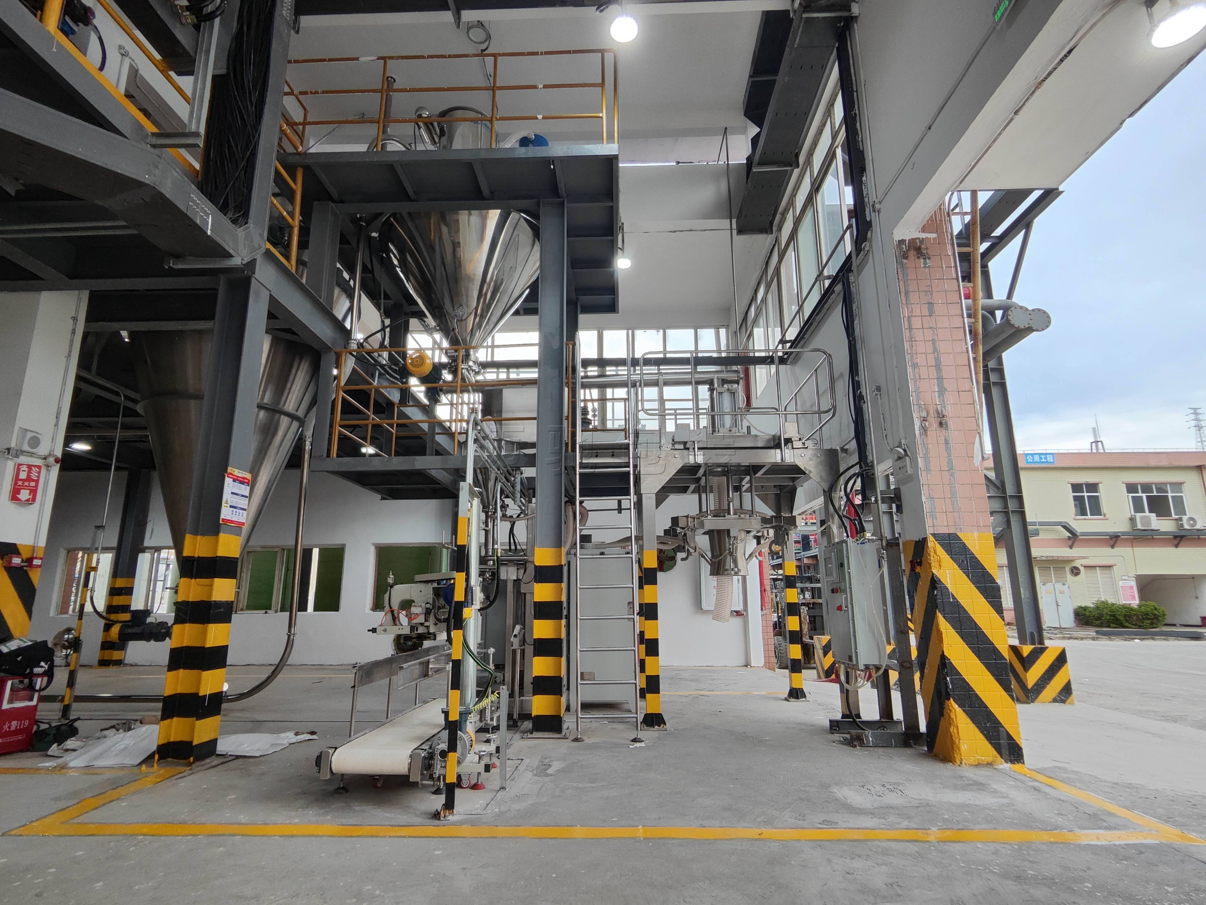 智取千鈞：500公斤級全自動噸袋包裝技術如何重塑大宗粉體物流格局